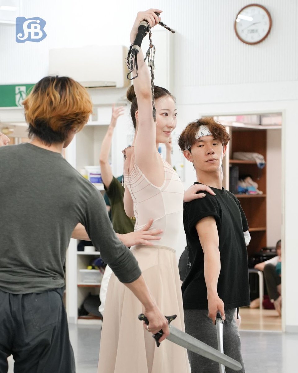 ballet_sh's tweet photo. ⚔️『バレエ・ドラゴンクエスト』全2幕

📅 8/1(土) 14:15開場 / 15:00開演
　  8/2(日) 13:15開場 / 14:00開演

📍兵庫県立芸術文化センター KOBELCO大ホール

この夏、劇場でしか味わえない感動を。
どうぞお見逃しなく！

▼公演詳細・ご購入はこちら✨
https://t.co/vUDd29xnnE https://t.co/9NhxShYUtU