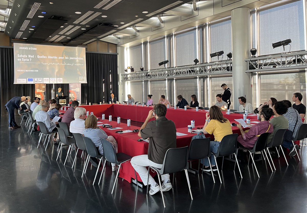 SahafaMed's tweet photo. La 3e édition de nos Rencontres Sahafa Med avec l'@imarabe a démarré ce matin.

50 journalistes réuni·es tout au long de la journée pour débattre ensemble de la liberté de la presse et l'état du journalisme en Syrie. 

@EU4MENAGulf @DIMED_MEAE @CFCopies @ARIJNetwork 

#bosalah https://t.co/6uogkOJOSP