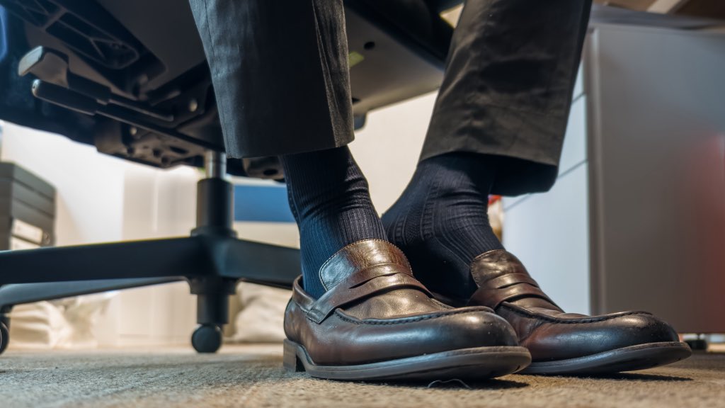 simon_socks tweet media