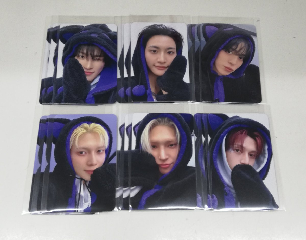 ⏳ #ATEEZ ATEEZ ⏳ MIGHTEEZ Wonder Room IDフォトカードホルダーや