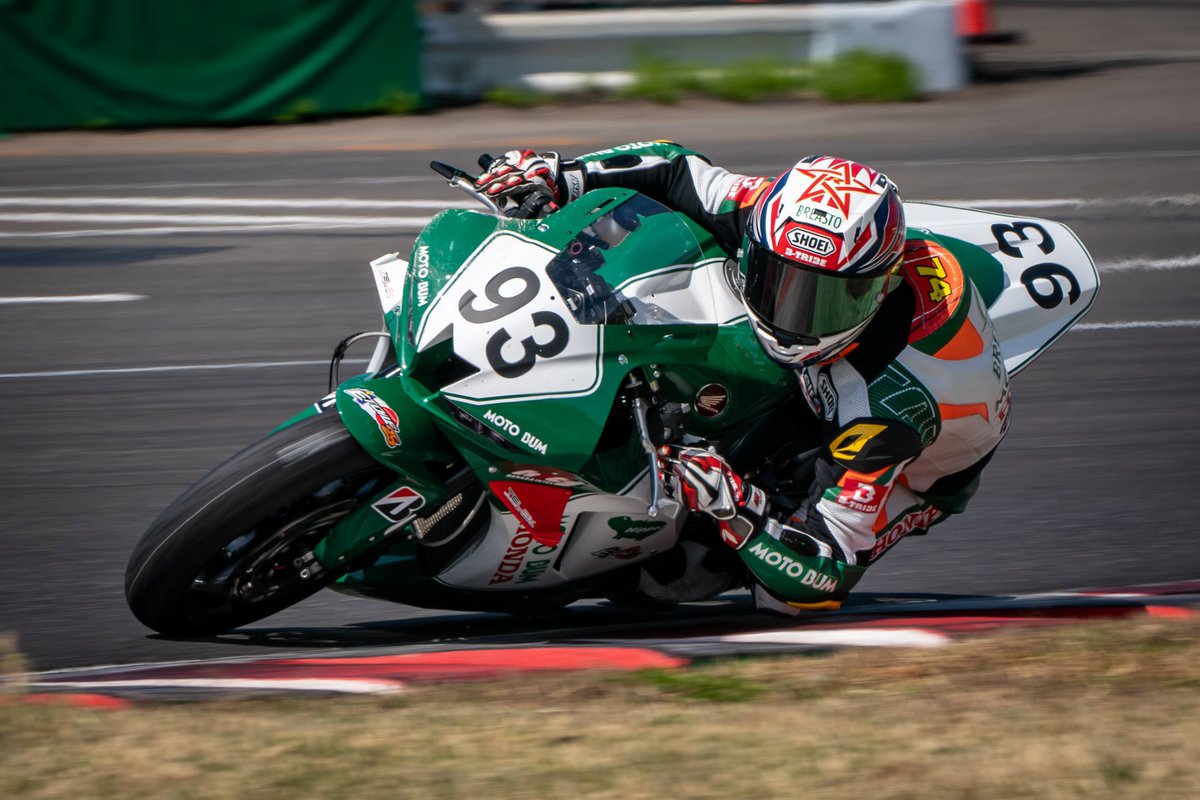 Riku_Matsushima's tweet photo. Game On. → Round.3 Autopolis ❤️🔥
@MFJ_JRR
@motobumR
@taichi_official
#JRR
#全日本ロードレース選手権 #ST600
#MOTOBUMHONDA #BREASTO https://t.co/U4tC9m39ys