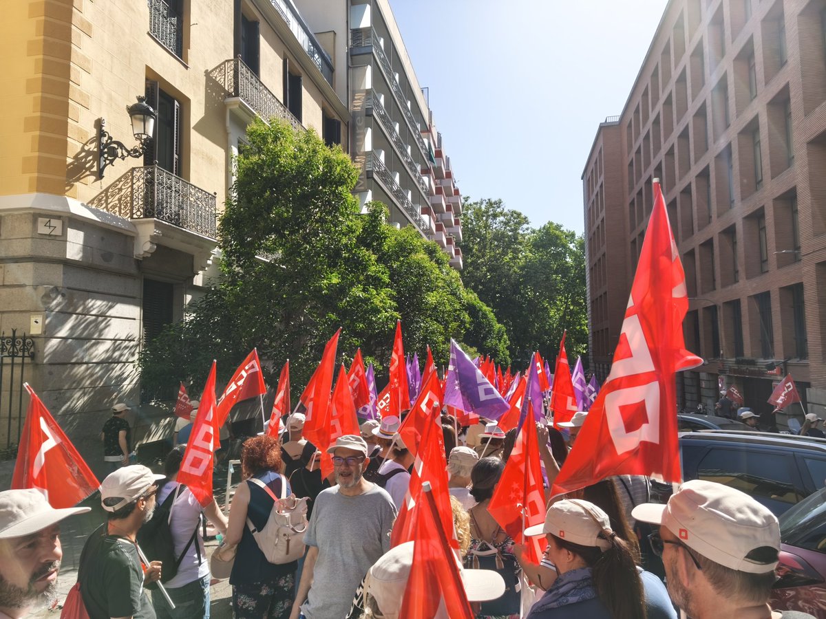 FscTeleco's tweet photo. #CCOO #RESPUESTAS 
DE LAS RESPUESTAS A LA ACCIÓN #FSCTELECOMADRID https://t.co/Fj3oQ4xRtC