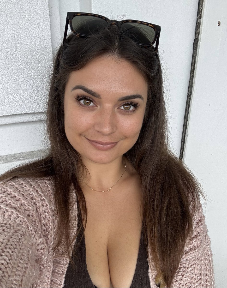 Female positive tweet media