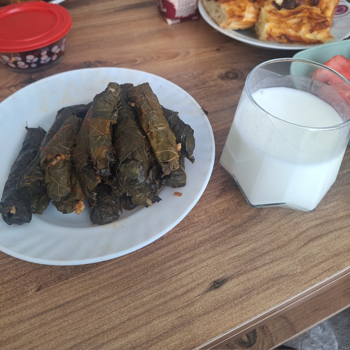betül tweet media