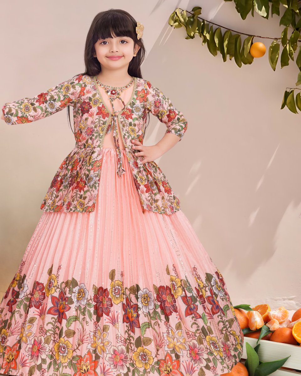 cutecreation12's tweet photo. Flower-printed gown with jacket, cute creation blooming with effortless charm
#CuteCreation #FloralGown #JacketStyle #FashionVibes #BloomInStyle #TrendyLook

{Cute Creation, Floral Gown, Jacket Style, Fashion Vibes, Blooming Look, Trendy Outfit} https://t.co/A5nS5aDM7G