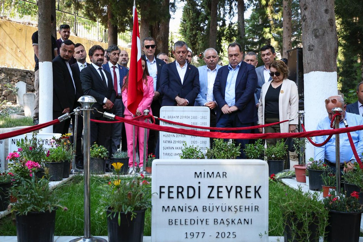TBMM Özgür Özel tweet media