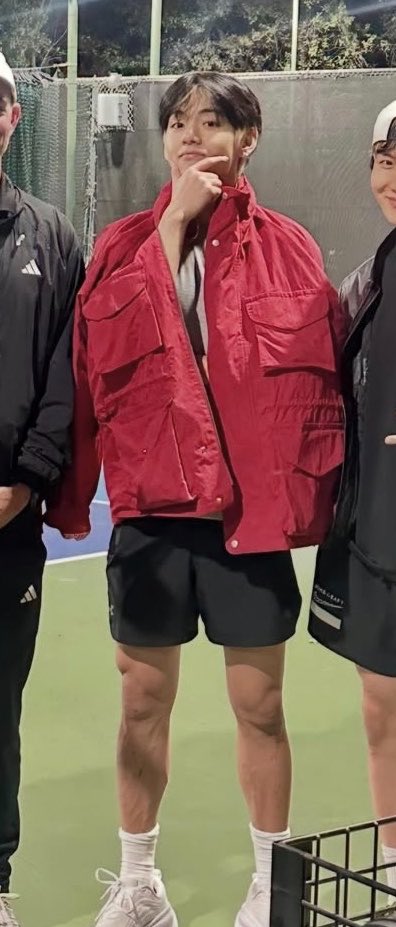 taehyꪜng tweet media
