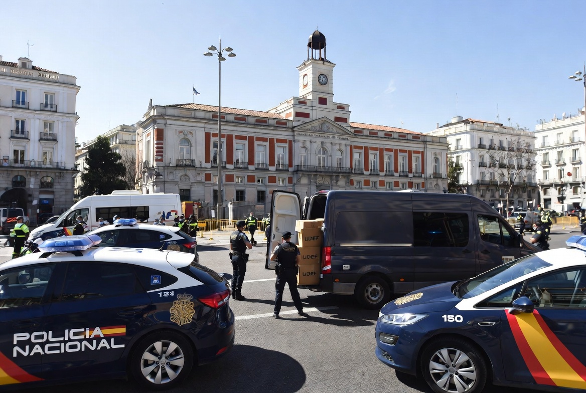 TheObjectivo's tweet photo. ÚLTIMA HORA: La UDEF pasa a retirar las pruebas preparadas por MAR para los próximos meses de juicios  contra el PSOE. https://t.co/gskjh1Asuz