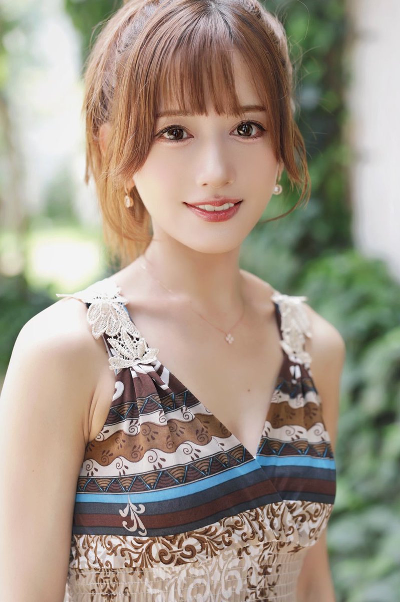 modelpress's tweet photo. 【独占インタビュー】
希島あいり、表舞台から離れる真相 

📸写真
https://t.co/Q5t1zVjc9W

駆け抜けた日々と今後について
「私自身、この15年間、本当に幸せでした」

#ミーミューズ @airi_kijima @mdpr_mi_muse https://t.co/PykyCpMoUs