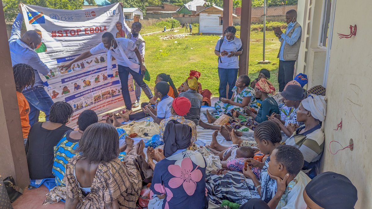 drc_tpo's tweet photo. Grâce au financement de CERF via UNFPA, TPO DRC a organisé à Uvira une séance de sensibilisation auprès des femmes des quartiers et sites de déplacés afin de renforcer les connaissances sur les modes de transmission de la maladie à virus Ebola et les mesures de prévention https://t.co/NZ4r6TSw8O