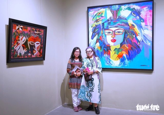 VietNewsGateway's tweet photo. An exhibition bringing together artists from Vietnam and Indonesia has opened in Ho Chi Minh City, showcasing contemporary works exploring cultural memory, nature, and identity through painting, installation, and mixed-media art.

Read more: https://t.co/T1c6rWwiEM https://t.co/iJvxssTSLk