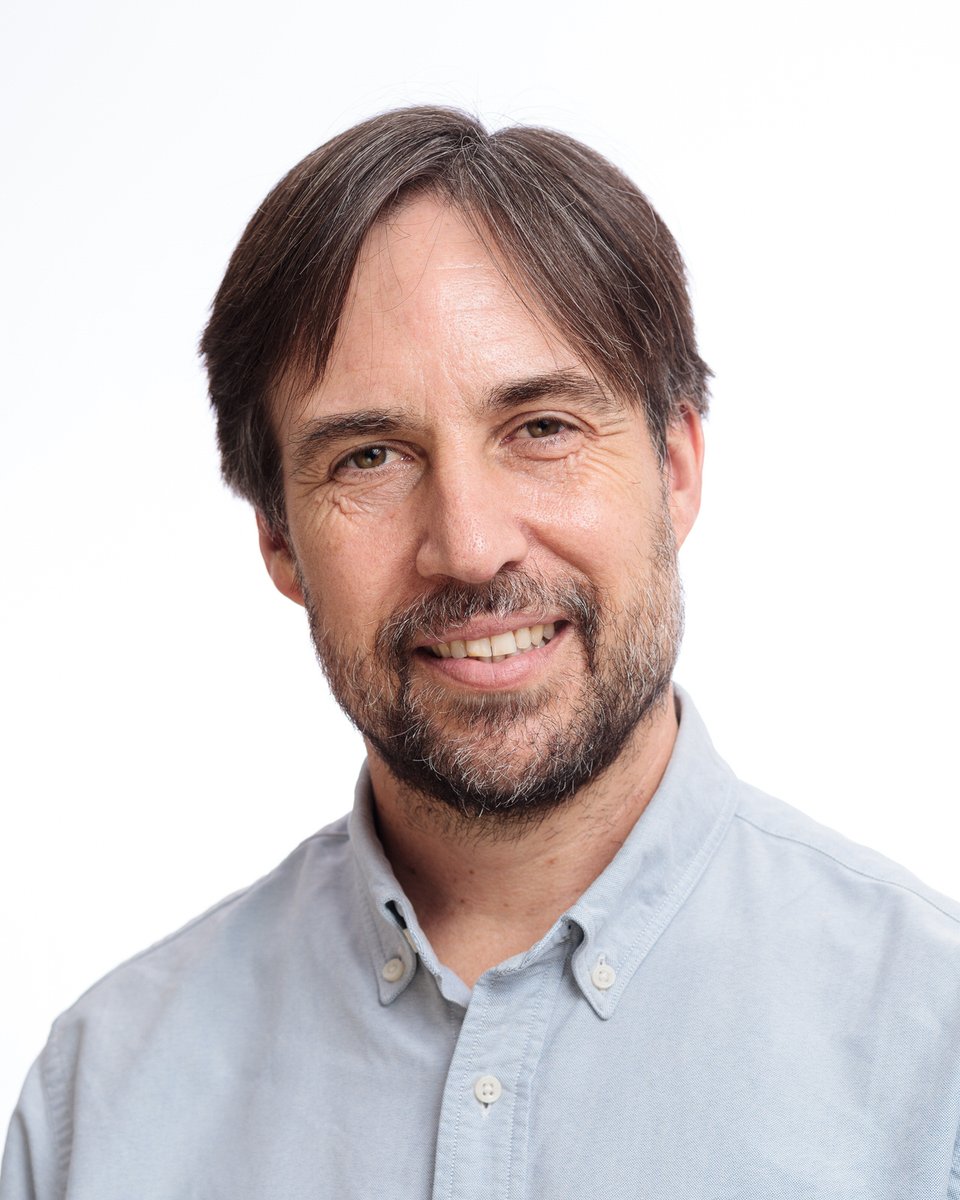 UniversidadMH's tweet photo. 🏅Damos la enhorabuena a nuestro profesor asociado del área de Medicina Enrique de Madaria, premiado en EE.UU. con el equivalente al "Nobel" de la medicina gástrica, por los resultados de su investigación Waterland sobre el tratamiento de la pancreatitis en el congreso de gastroenterología "Digestive Disease Week".