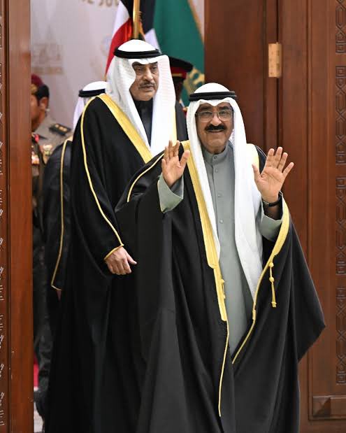 Rashdan_B's tweet photo. نرفع لمقام حضرة صاحب السمو  الأمير /
مشعل_الأحمد_الجابر_الصباح 

وولي عهده الامين / الشيخ 
صباح_الخالد_الصباح 
احلى التهاني والتبريكات بمناسبة حلول  
     #عيد_الفطر_المبارك 
أعاده الله على سموهما بالصحة والعافية والسعادة وعلى الكويت 🇰🇼والشعب بخير وأمن وامان .
#عيد_الفطر  
#الكويت 
#الحمدلله_دائماً_وابداً 
#الديوان_الأميري 
🇰🇼🇰🇼🇰🇼🇰🇼🇰🇼🇰🇼🇰🇼🇰🇼