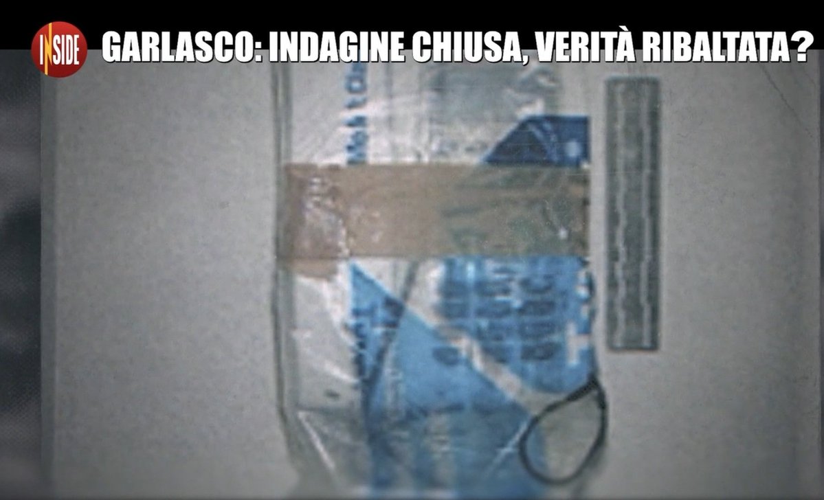 redneroo's tweet photo. #Garlasco
Tra i numerosi errori dei 'leggendari' #RisdiParma:
-repertare tracce di sangue (55) provocate da loro stessi
- incellophanare il tel di casa alterando le macchie di sangue fotografate il 13 agosto
#LeIene #Garofano #vergogna https://t.co/jetdIxdxjb
