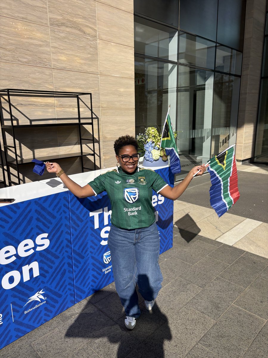 MrsThulz's tweet photo. #as’bangene @StandardBankZA @BafanaBafana #BackedByBlue 💙#WorldCupSendOff 🇿🇦🇿🇦 #BafanaBafana #sblove💙 https://t.co/NCbwDmo7QF