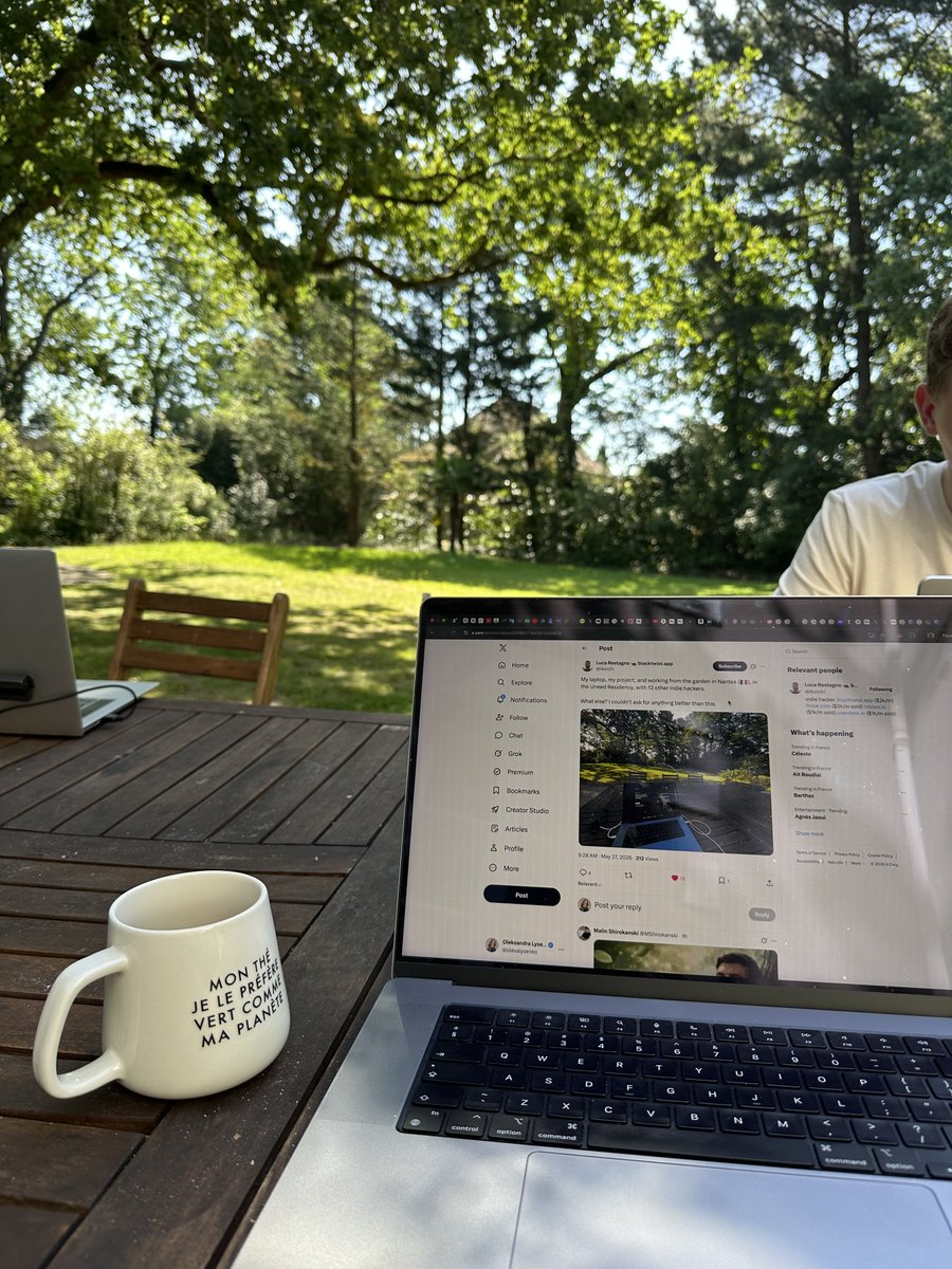 olexalysenko's tweet photo. Laptops, ideas, nature, and projects 
The perfect environment for building alongside such great people

Starting Day 2

#predictionjar #uneedresidency @T_Zahil @UneedLists https://t.co/fZsGkCiIYO