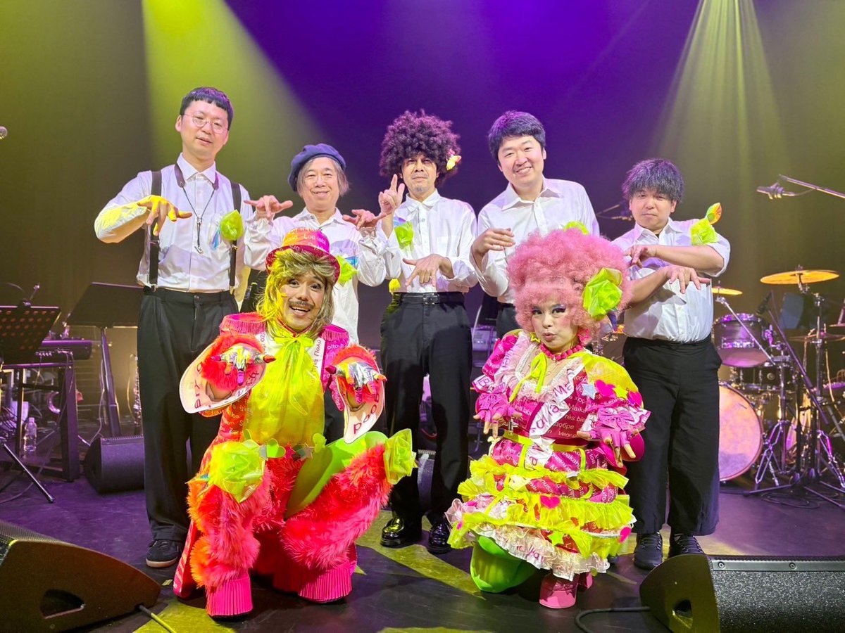 jam_soon's tweet photo. 先日5/22.23.24の3日間は『レ・ロマネスク』さんのライブサポートでした！

お笑い好きの自分としては、
エンタメ満載のライブはご褒美です！

場所がGT LIVE TOKYOでの開催というのも最高でした！ https://t.co/LEkNWtpxCA
