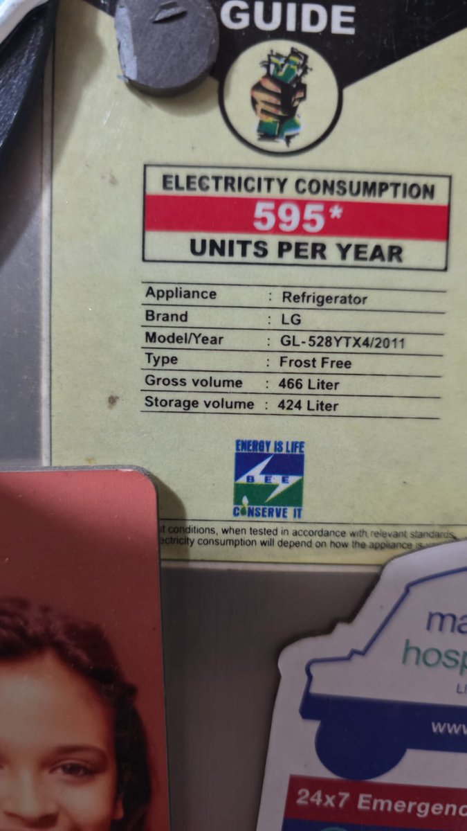 anandtalk's tweet photo. @LGIndia Lower hinge of the door is broken for LG Refrigerator Model Number GL-528YTX4, Year 2011. The LG  technician said to replace the fridge instead of providing a small part. THIS IS RIDICULOUS. This fridge is perfect with no issues. Call me. https://t.co/QyONZDp8dI