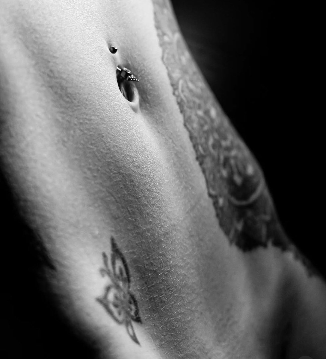 Piercing🔞 tweet media