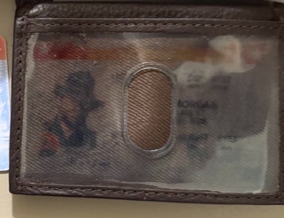 clemenspoint's tweet photo. every time I open my wallet I see Him . https://t.co/fKH6YYvvuA