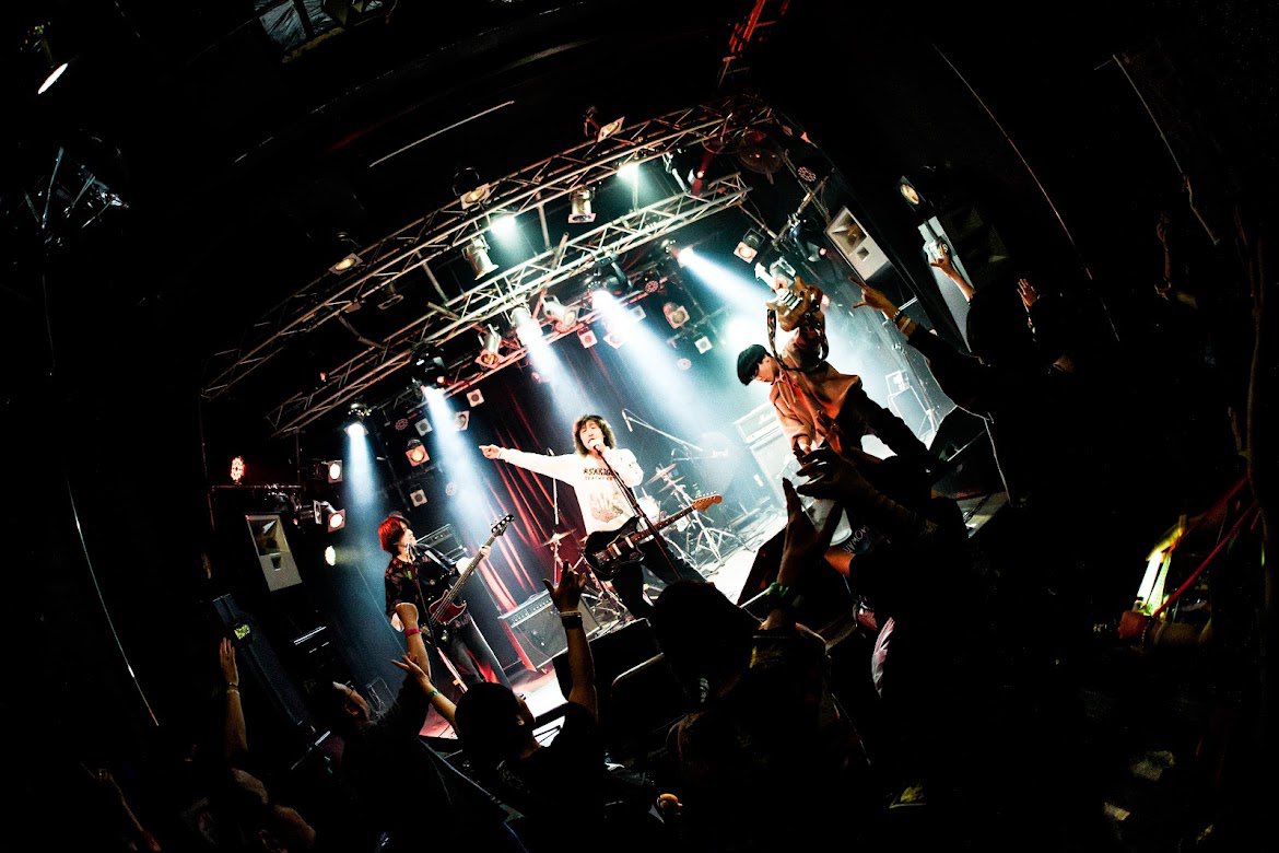 puff_noide's tweet photo. 2026.5.11 新宿MARZ 
シカト祭り

📷@yohira_noir https://t.co/MycPRVpKNR