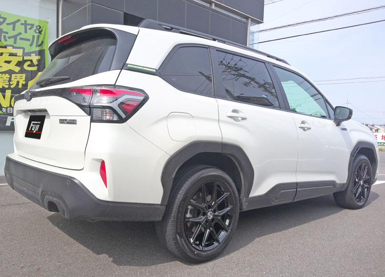fuji_tire's tweet photo. マイカードレスアップフォトからピックアップ
スバル/フォレスター
ホイール:KYOHO/スマックIG-TEC
カラー:グロスブラック
サイズ:FR:7.5J-18
#フォレスター
#KYOHO
#ドレスアップフォト
詳細を見る
https://t.co/ly4kAyN4J4 https://t.co/O3NQwK98V5
