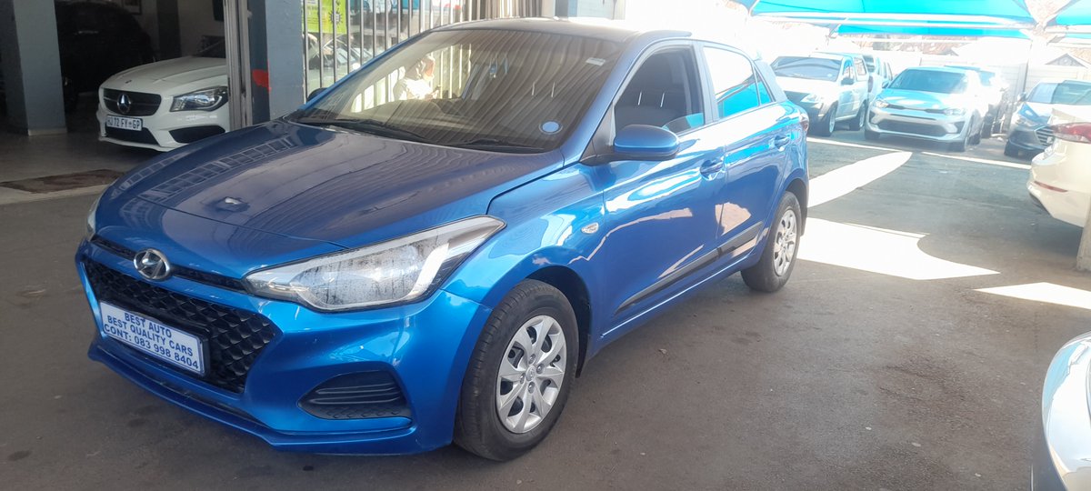 Auto1Best69847's tweet photo. Quality used car' s at affordable price in our dealership Pre-owned 2019 Hyundai i20 1.2 Engine Capacity with Manuel Transmission, Electric Window, Central Lock Radio Player, 
Mileage=110 000 km
Blue Co-Lour
Price=132,999
Contact Best Auto(+27)83/998/8404
Very Excellent Condition https://t.co/wzjZceWm3S