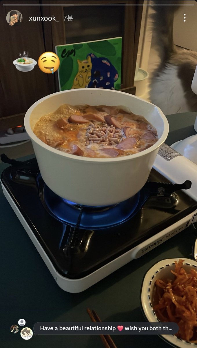 cwclouds's tweet photo. 집표 부대찌개 인스스 떴다!!!!
진짜 ��청 오래 참아야 되는 줄 알고 슬플 뻔,, ㅠ https://t.co/qzZ1HHT0j6