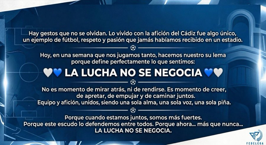 solofichajes123's tweet photo. 💙🤍La Federación de Peñas del @CDLeganes (@FPLeganes) toma prestado el lema del @Cadiz_CF "La lucha no se negocia", que creó Álvaro Cervera en su etapa como entrenador cadista, para el duelo ante el CD Mirandés con la permanencia en juego

🫶Es un homenaje a @luisdaherraiz, aficionado del club leganense, que estaba cabizbajo y con frío tras viajar hasta Cádiz para ver otra derrota de su equipo. Un seguidor del Cádiz CF vio la escena, se acercó y le dijo: "Toma, te regalo mi sudadera. Las letras LLNSN significan: La Lucha No Se Negocia. Os va a traer suerte"