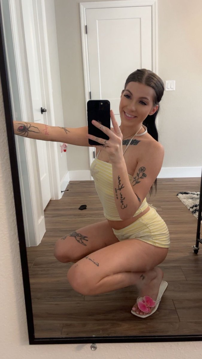 Kenzie Skye🤍 tweet media