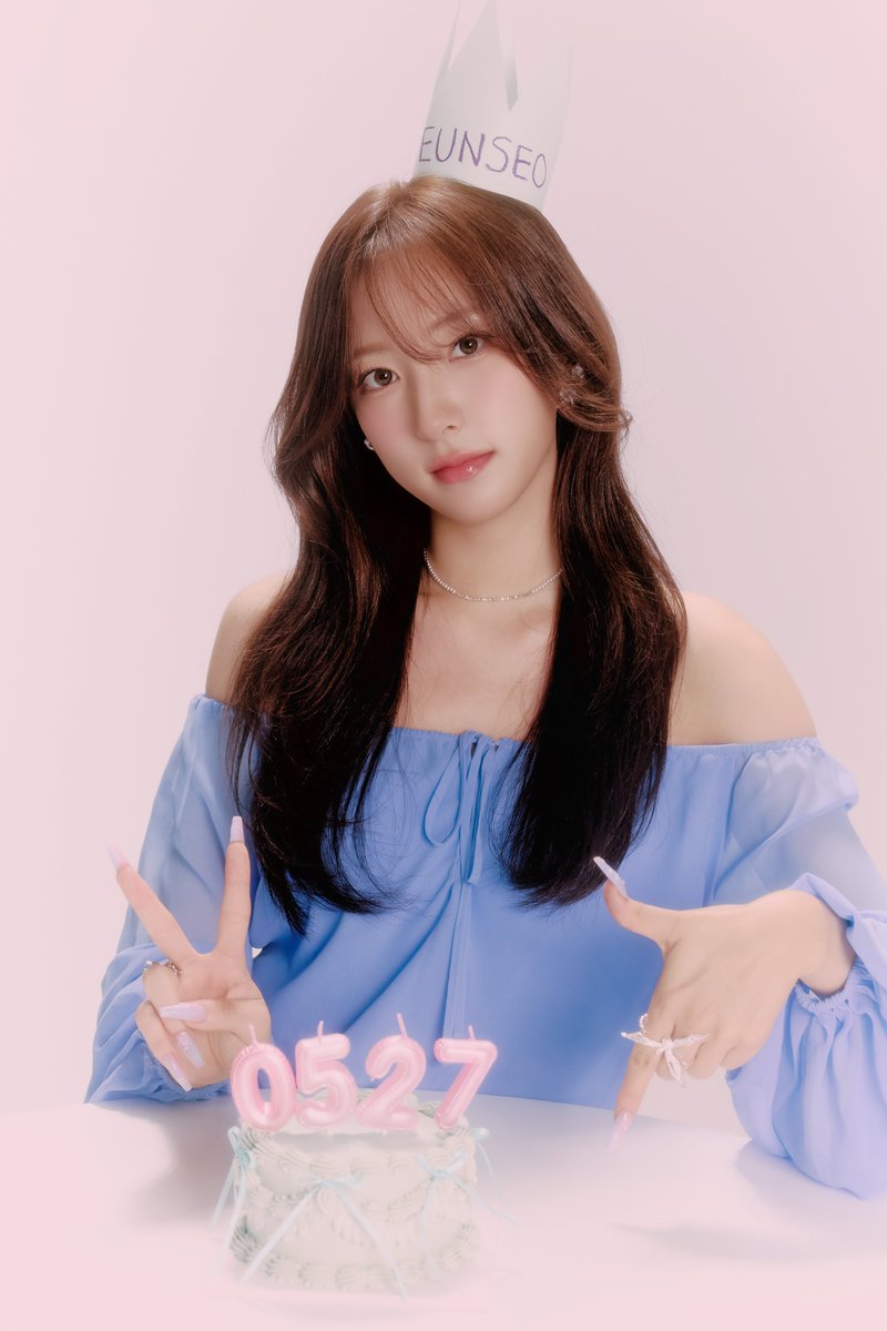 우주소녀 tweet media