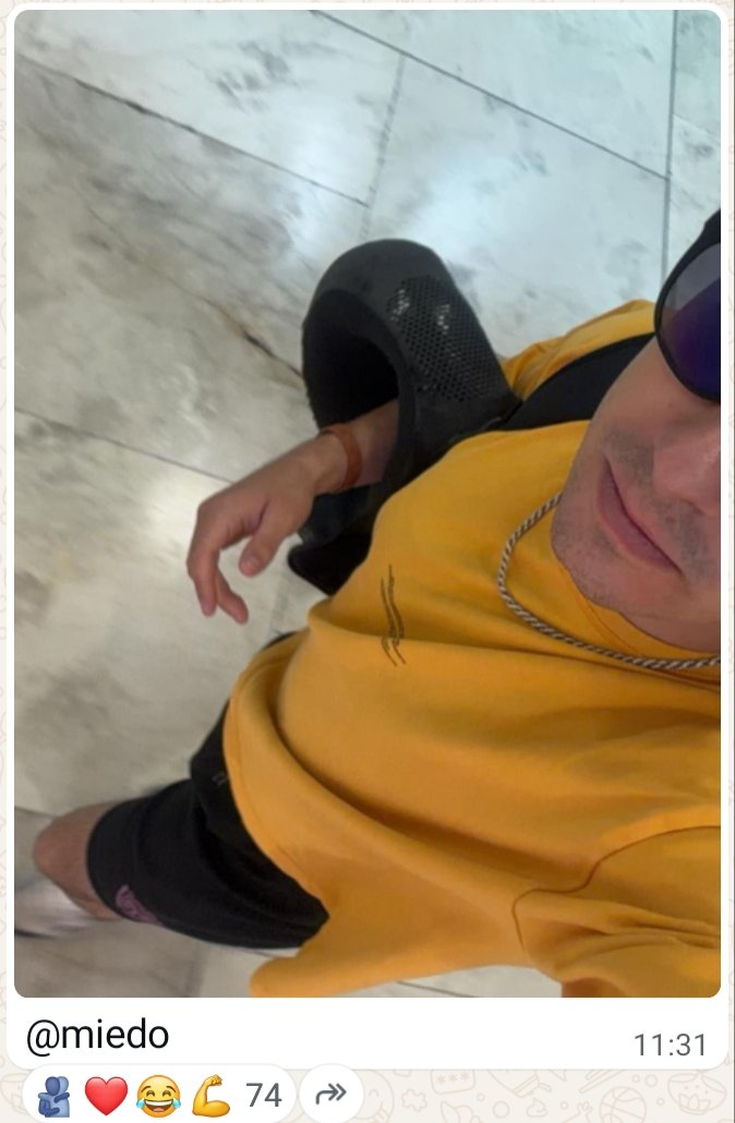 Débor𝛂🌹🦋 tweet media