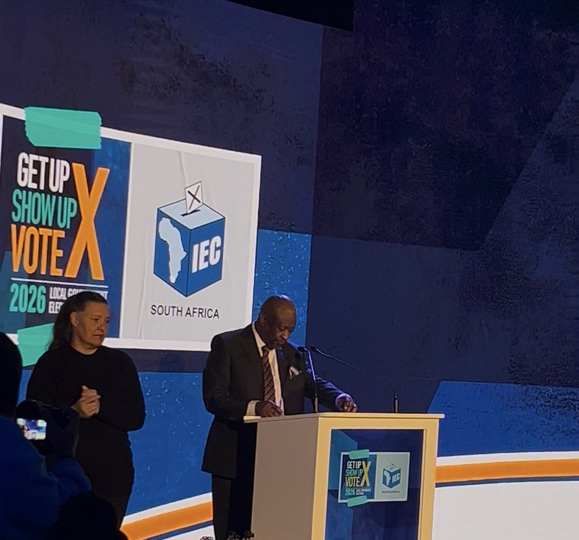 IECSouthAfrica's tweet photo. Between January and May 2026, the portal recorded 376 140 new voter registrations. In consequence to the growing use of the portal, a total number of registered voters is currently 27 912 415. Meaning, online registration has contributed to the increase in the voters' roll. https://t.co/DZDLRf4GnW