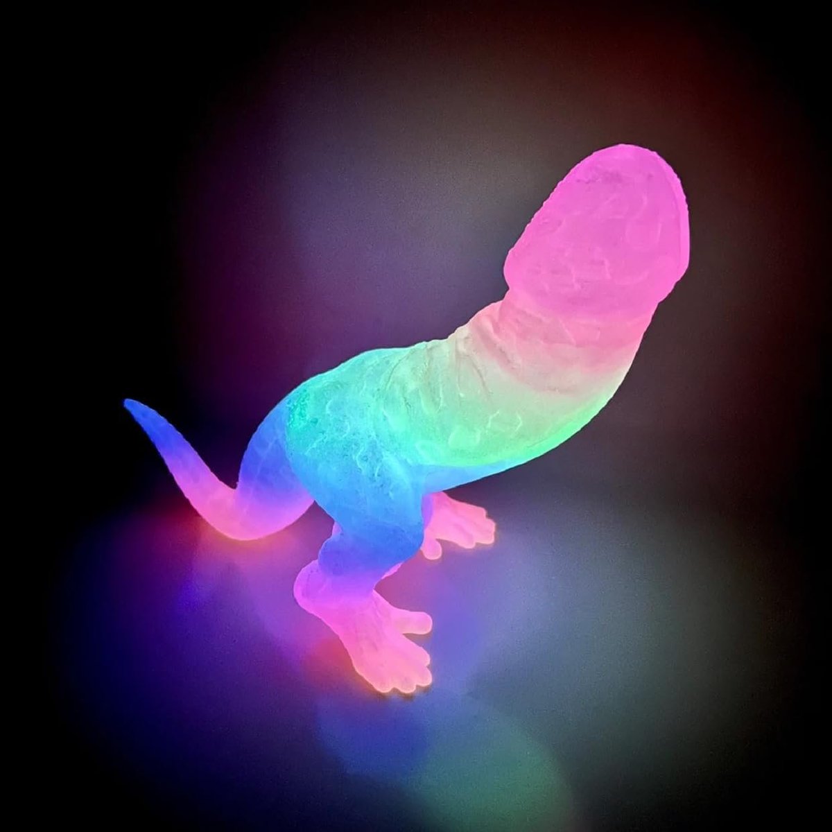 UAMAMURY's tweet photo. @duman5z Un pollanosaurus rex https://t.co/WhRLyxozYR