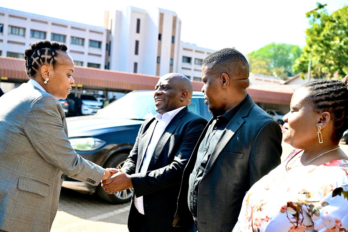 OtpLimpopo's tweet photo. Premier Dr @PhophiRamathuba, the MEC Dr Tshitereke Matibe, Executive Mayor Cllr Ngoako Taueatsoala and the Mayor Cllr Anna Mboweni have arrived at Mogalakwena Municipality for the meeting with Mining houses. #ServiceDeliveryWeek #7thAdministration #ALimpopoThatWorksForAll https://t.co/n2k8nnSQbA