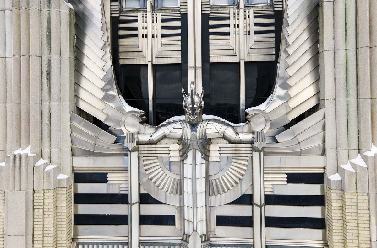 scumbunker's tweet photo. @firstborn_corn The difference between the two:

Deco (1920s/30s)  - resembles a machine, straight lines

Nouveau (1910s) - resembles nature. curved lines. https://t.co/Lc1o5YCYn0