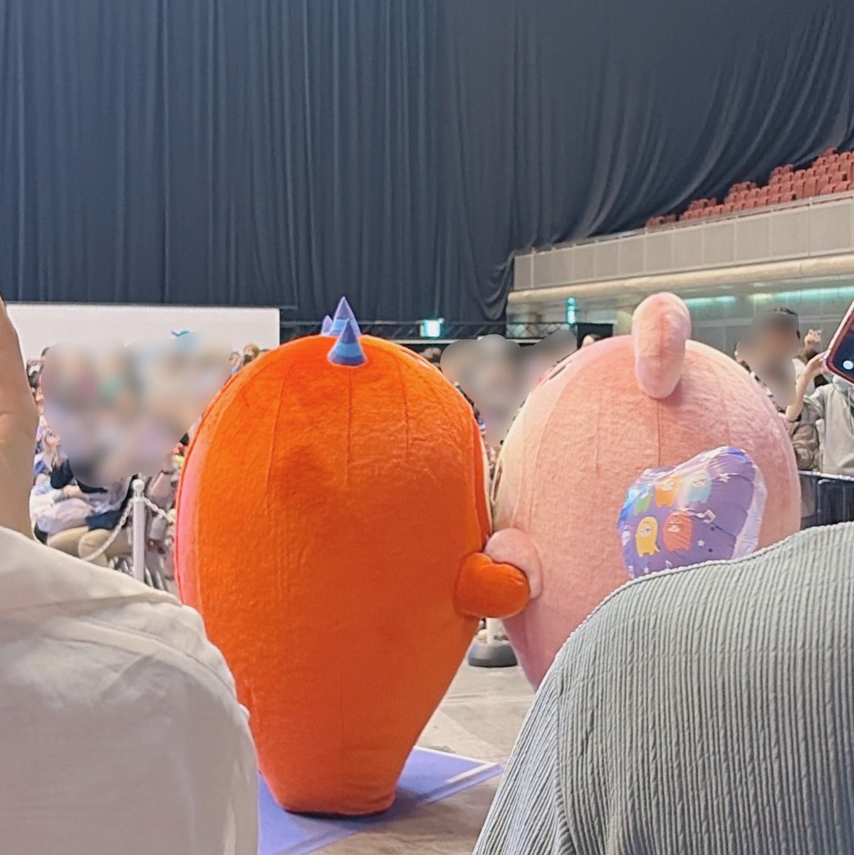 osknmf's tweet photo. モクリク モフテン「「ぎゅっ」」 https://t.co/AFsru7ZBjM