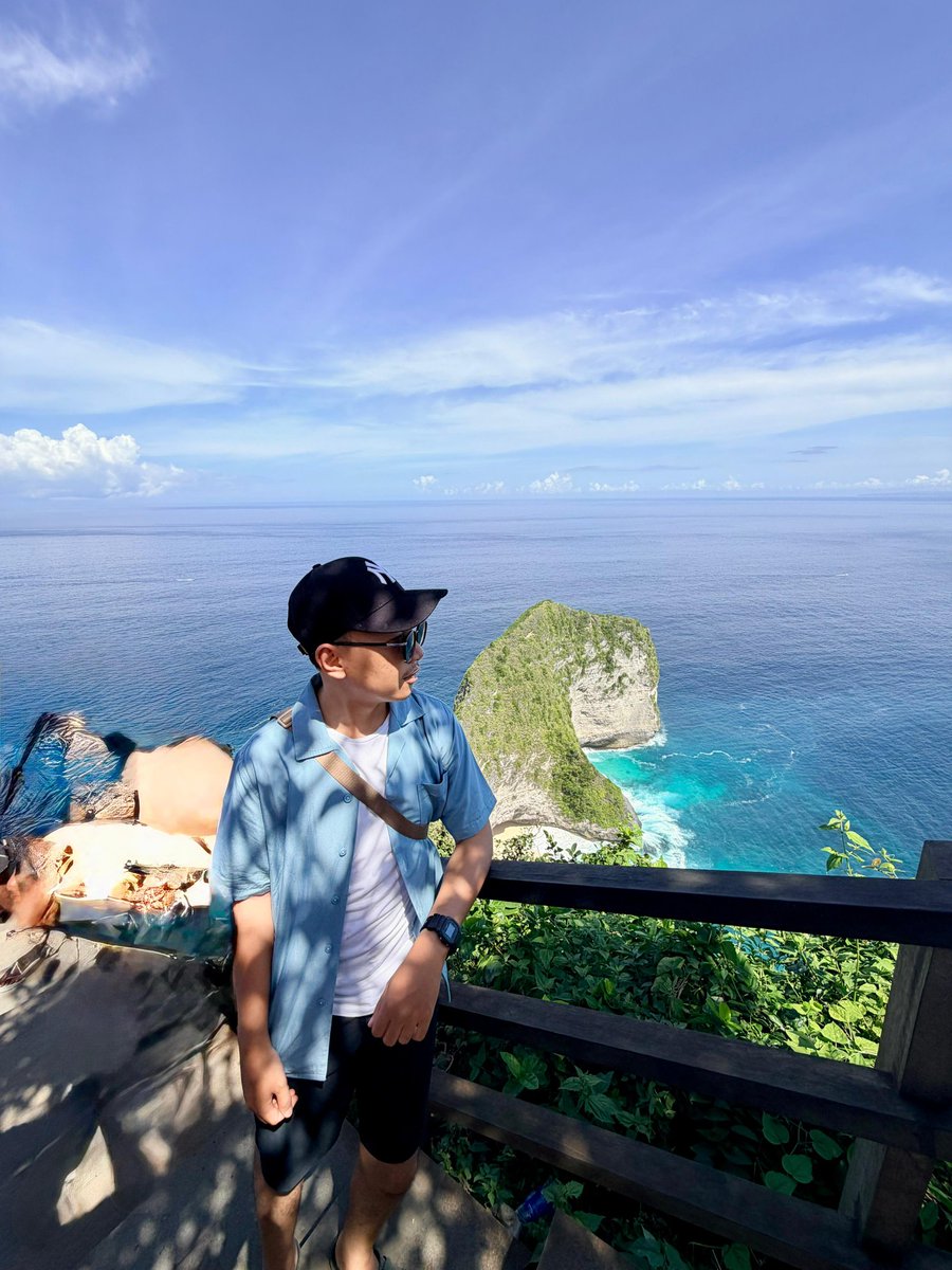 NawirRN's tweet photo. A day in Nusa Penida https://t.co/KfVrgERHye