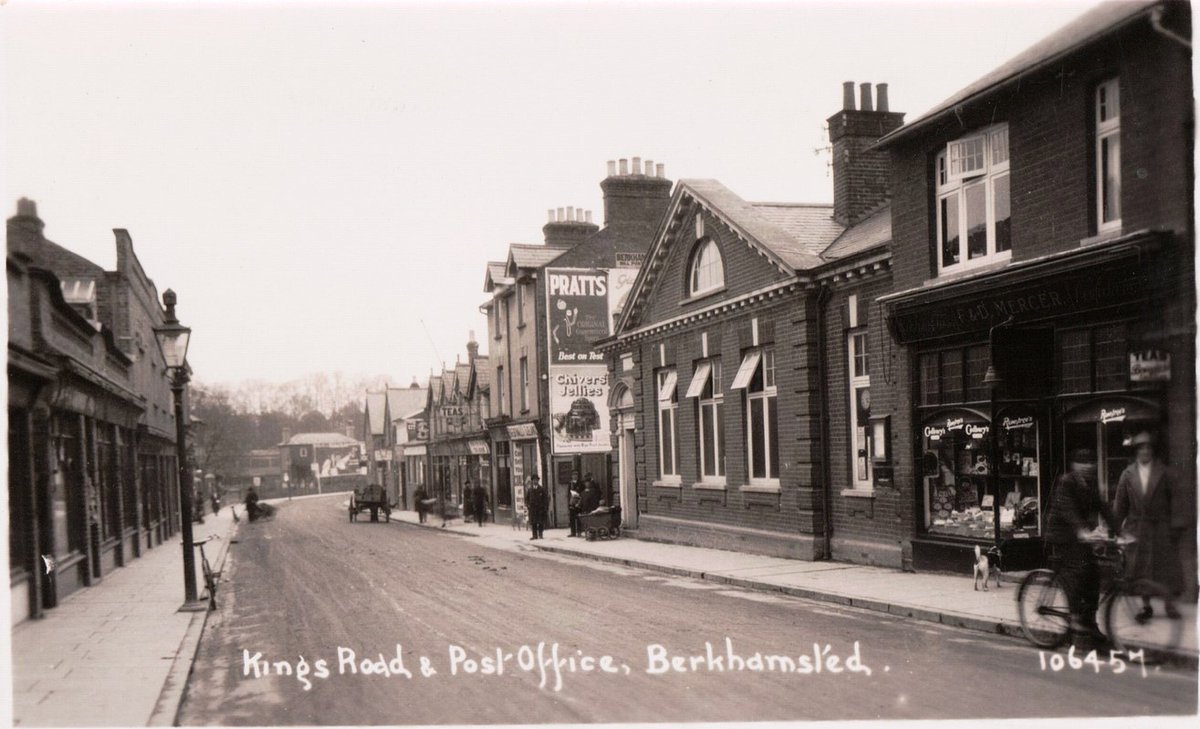 rollittl's tweet photo. The pleasures of local history for #berkhamsted's Percy Birtchnell (aka Beorcham): "I was 'hooked' on local history at a very early age... I loved hearing my grandparents chat about the old days. They spoke of Lower King's Road as 'the new road'..." https://t.co/y0R9PPtevZ https://t.co/HHrxbmoSuz