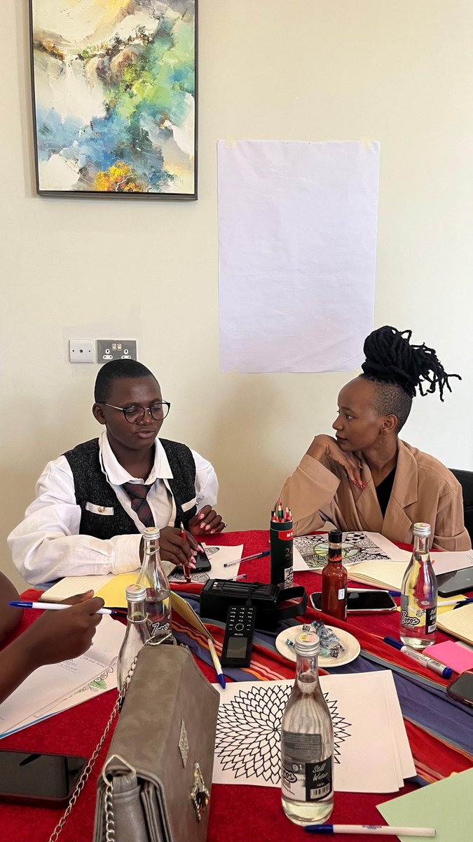 ywli_info's tweet photo. “The shifting funding landscape is forcing many grassroots & feminist organizations to shut down. Behind these closures are accumulated rent, unpaid operational costs, staff layoffs, & communities losing critical support systems”
#FundFeministMovements #FeministLeadership #FLA36 https://t.co/7iHUGW3Sq0