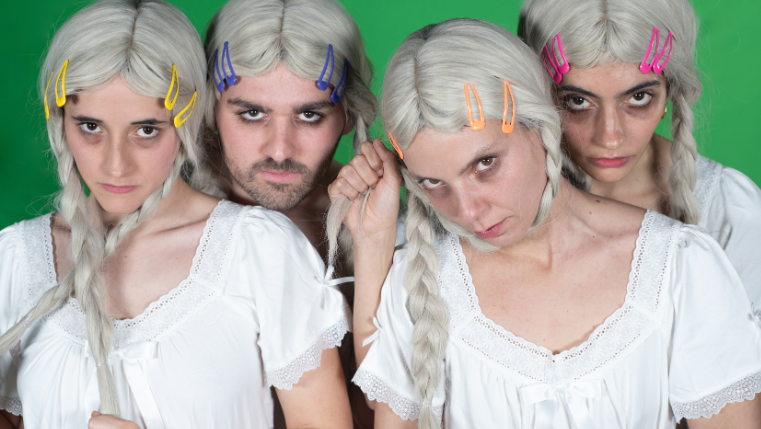 lasaladelanena's tweet photo. Peti-suis de Cia. suPreema arriba a l’Antic del 4–7 junyamb una proposta entre la dansa, la performance i el teatre físic que explora la infància, les nines i allò sinistre que habita en els gestos apresos.

👉Pots llegir l’article complet a @teatrontweets https://t.co/OnlhFZWkp5 https://t.co/iLKqEZk2Pf