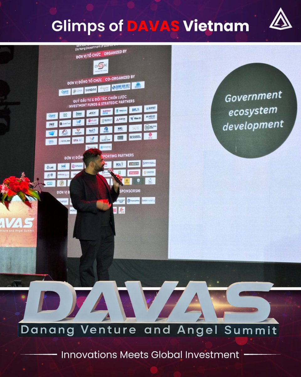 MSTBlockchain's tweet photo. Tweet 1/2 🚀
Glimpses from DAVAS ✨

Amazing energy, valuable conversations, and meaningful meetups throughout the event. Great to connect with innovators, builders, and Web3 enthusiasts shaping the future together.

#MSTBlockchain #DAVAS #Web3 https://t.co/HrV0Aaw1XM