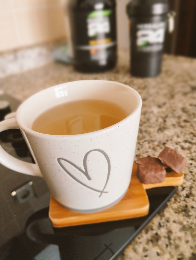 Nuryesilyildiz's tweet photo. Kim bilir belki de her şey
beklediğimizden daha güzel olucak🙏☕
❣💕🐞🍀🌿🍃🌼🌸
#AllahınAdaleti(terazisi)Şaşmazz🤞🤲🙏 #AleoVera☕❣#Mola🤞 #Bayram🐞🍬 https://t.co/95i52PMWdT