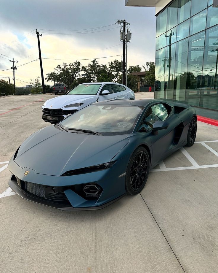 Car Porn tweet media
