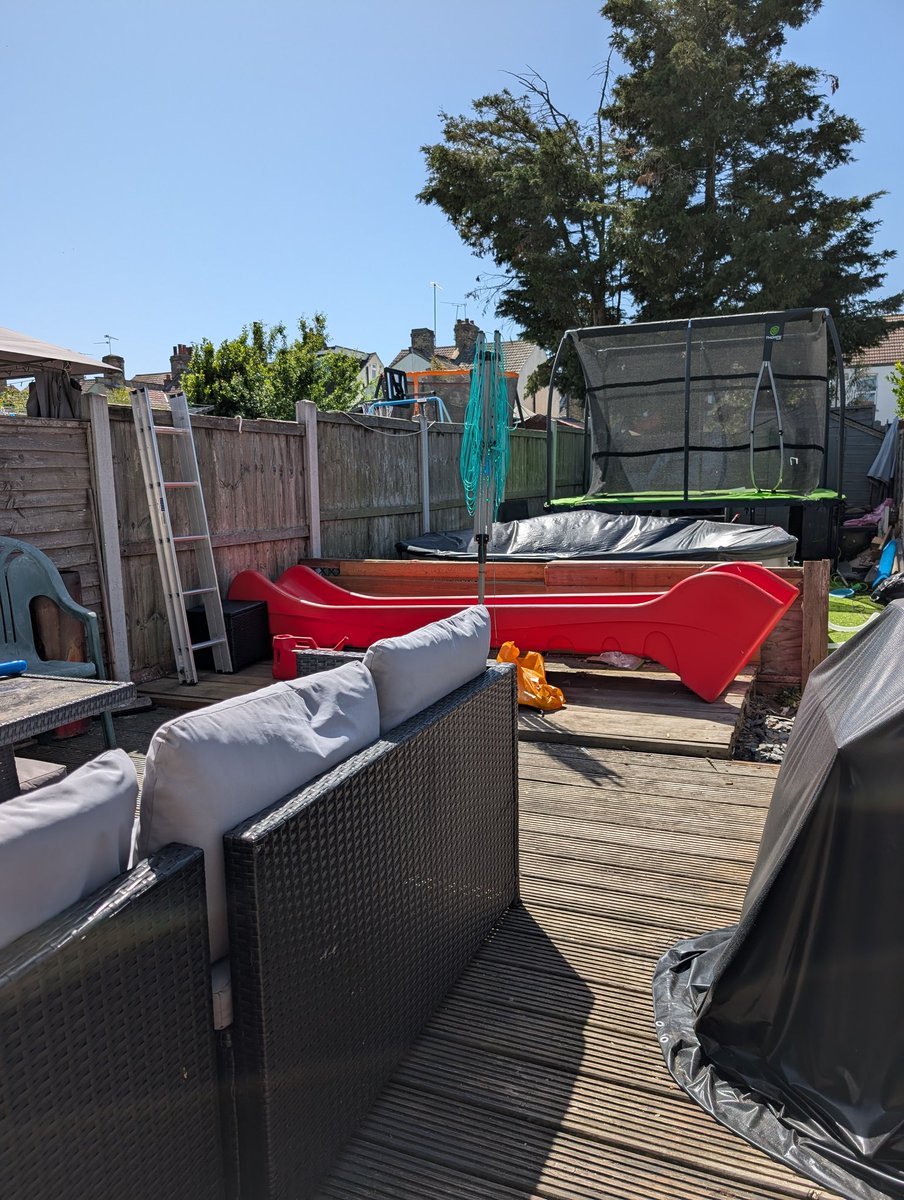 kellymanton's tweet photo. @SouthendCityC would this slide be classed as a toy for a bulky waste collection? And if not, would the tip even accept it? https://t.co/aEWpcj3BOL