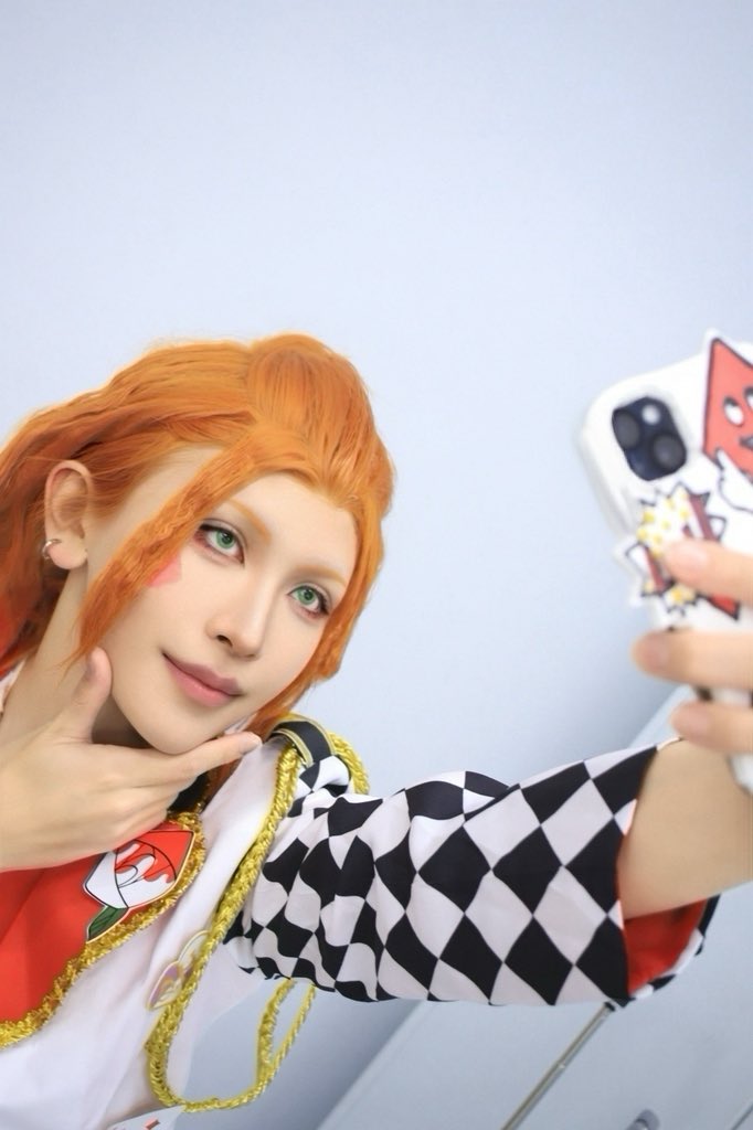 Lepus_de_Disney's tweet photo. 「マジカメちぇ〜っく♦️」

#twstコスプレ
#Cater https://t.co/fgfplBcXGm