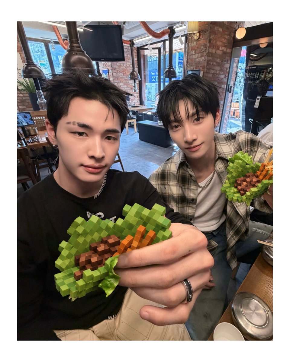 NEXZ_official's tweet photo. 🥩 𝙈𝙢𝙘𝙝𝙠 🔥

#NEXZ
#Mmchk #NEXZ_Mmchk https://t.co/4VjnZUVAmO