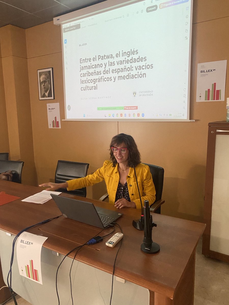 lpnunez's tweet photo. Elisa Serna hablando en las Jornadas BIL.LEX26 #lexicography sobre el patwa jamaicano y los dicc. bilingües
+Info: https://t.co/NKgoA6Z2Kn
@CanalUGR @AELex_twit @Euralex_news @ISHLL3 @OED @LexicografiaUja @LexicographyHQ @lexicography @nypl https://t.co/bwdWp0w0dZ