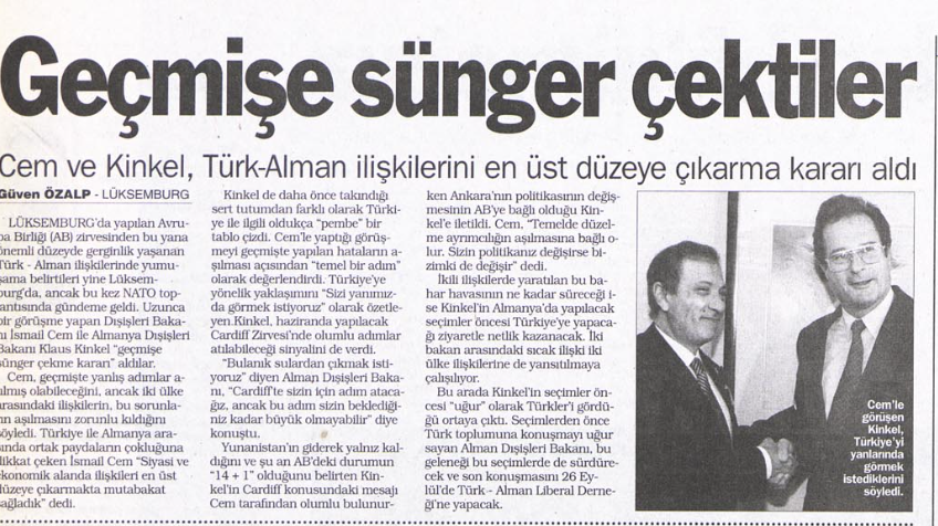 trleadervisit's tweet photo. 27 Mayıs 1998: Dışişleri Bakanı İsmail Cem, NATO toplantısına katılmak üzere Lüksemburg’a gitti. #tarihtebugün https://t.co/p1UN3Gzbl8