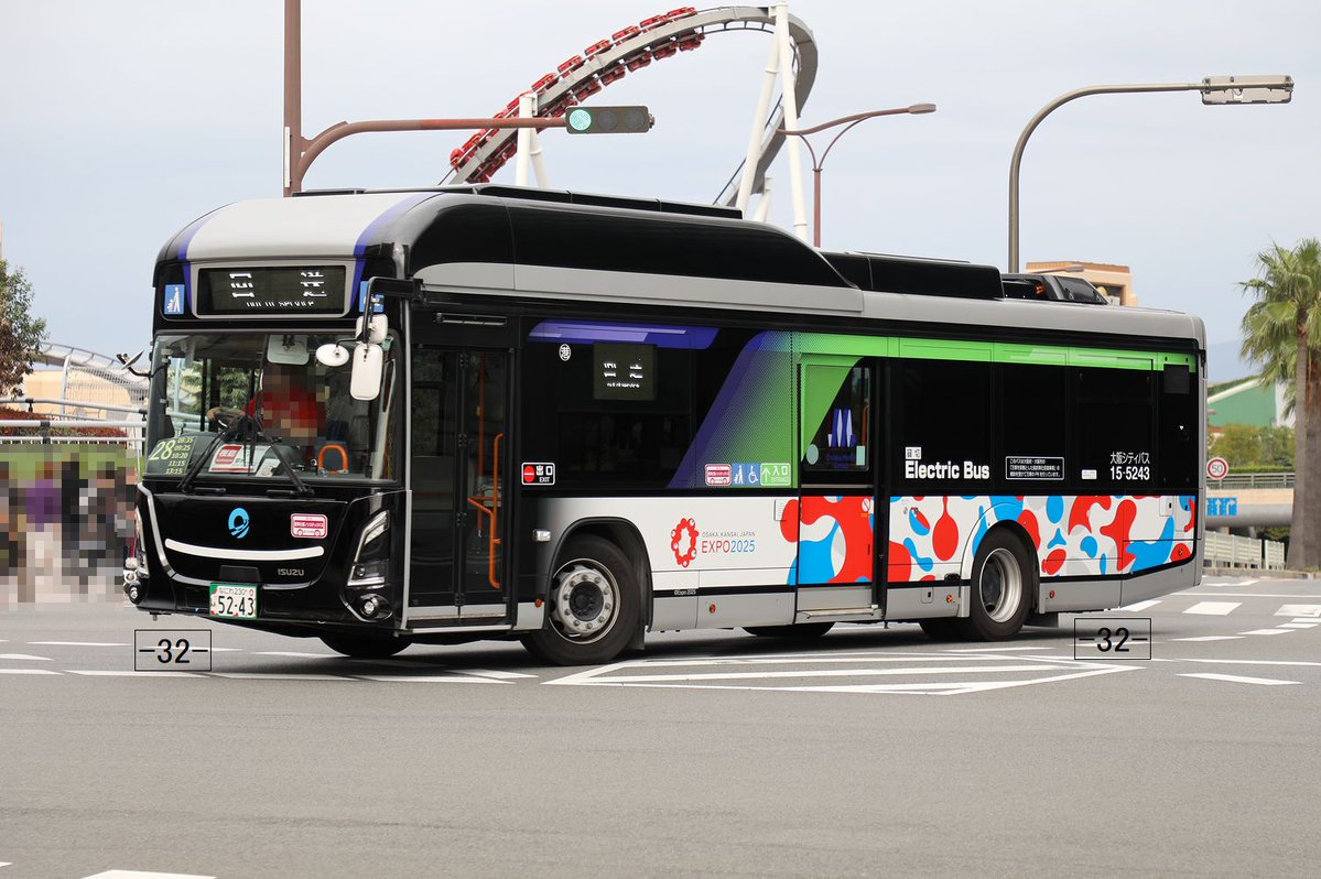 大阪シティバス Osaka City Bus なにわ230あ5243 ZAC-LV828L1 港15